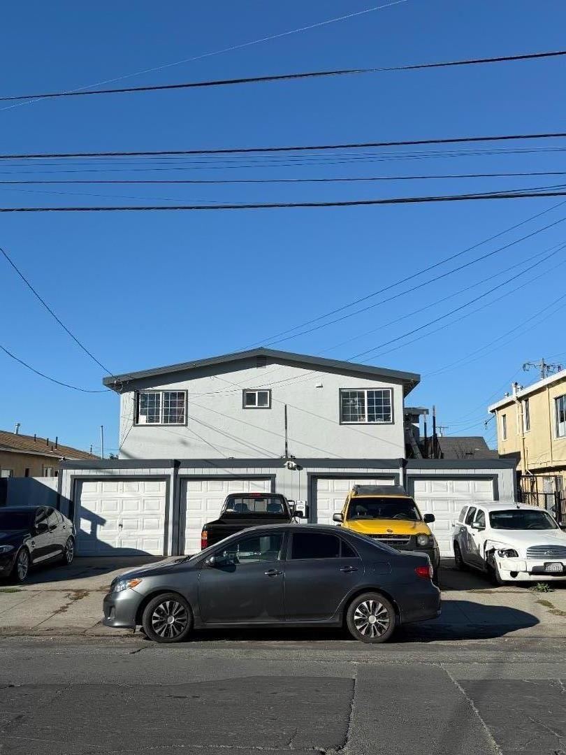 219 Barrett Avenue