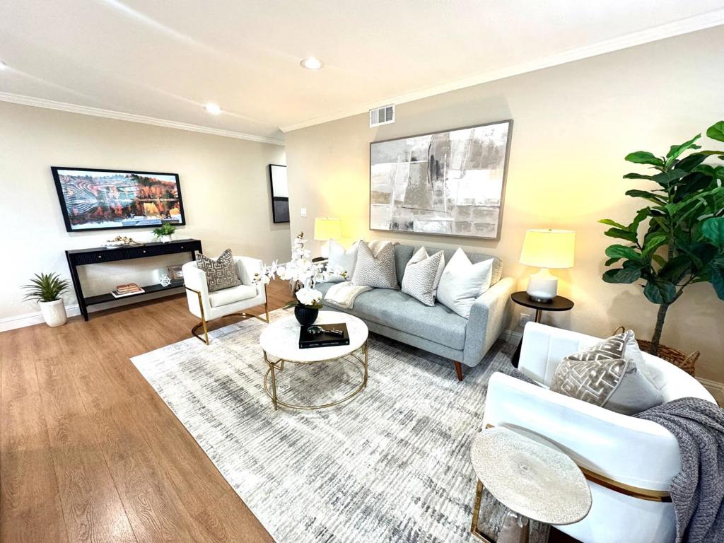 5703 Playa Del Rey 4