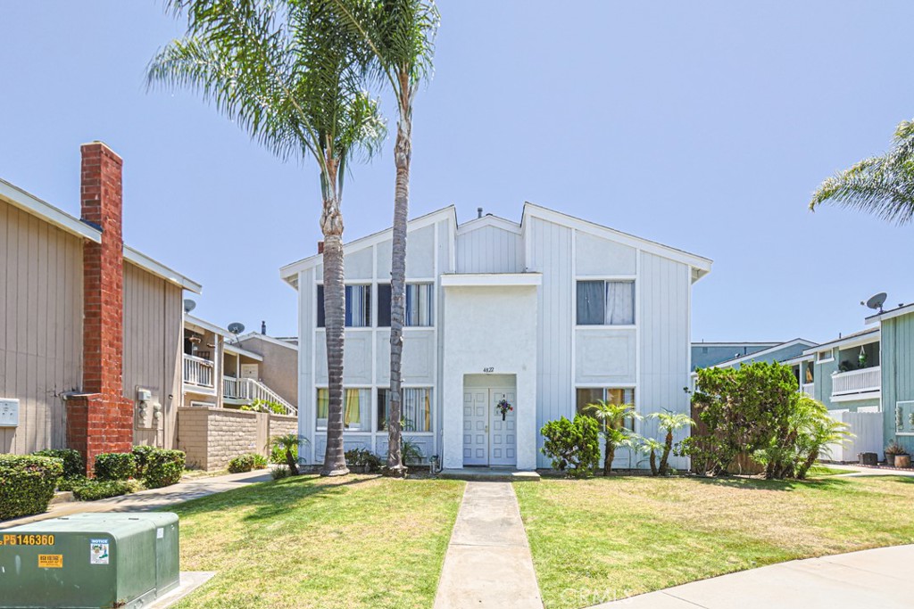 4822 Neely