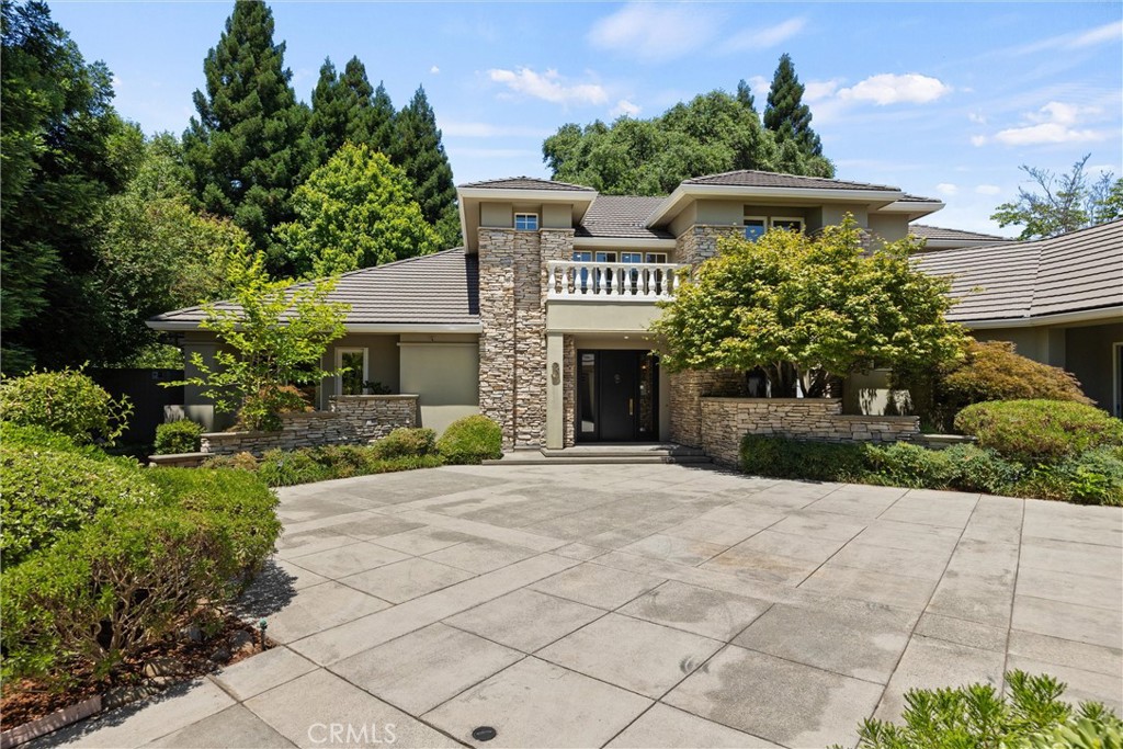 3 Shalimar Court