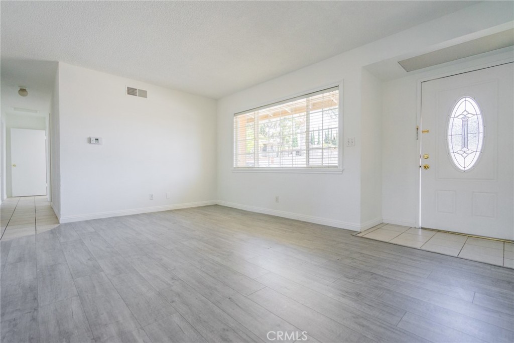 3521 1/4 Cogswell