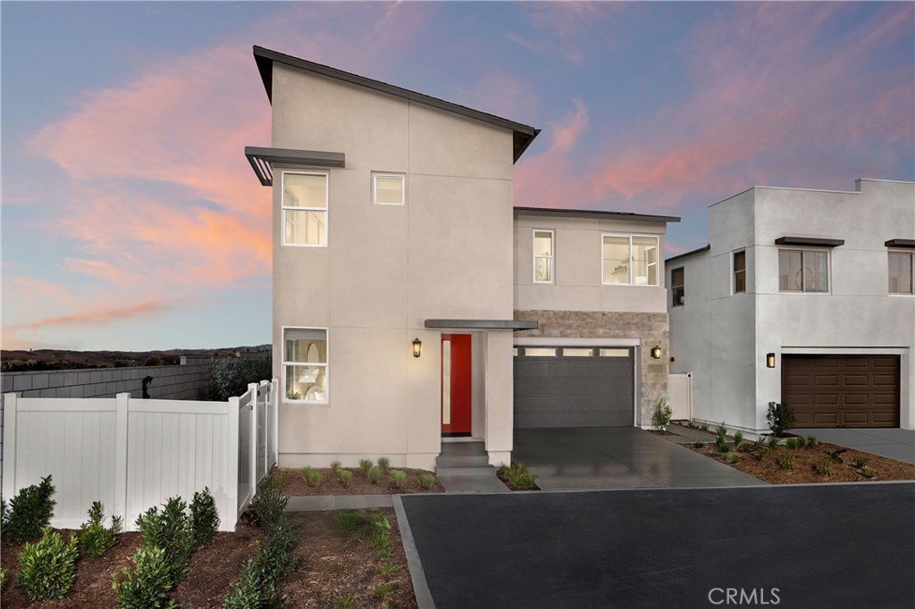 3377 East Moonstone Drive