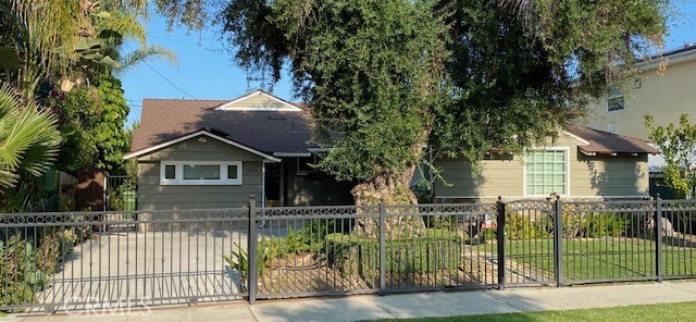5356 Yolanda Avenue
