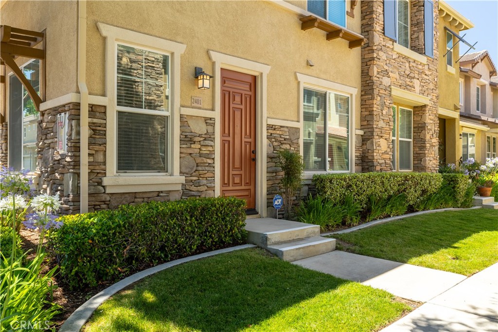 30505 Canyon Hills Road 2401