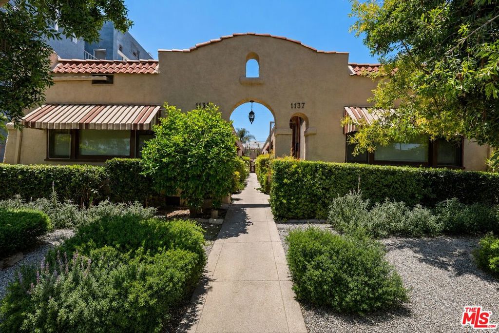 1135 Lodi Place