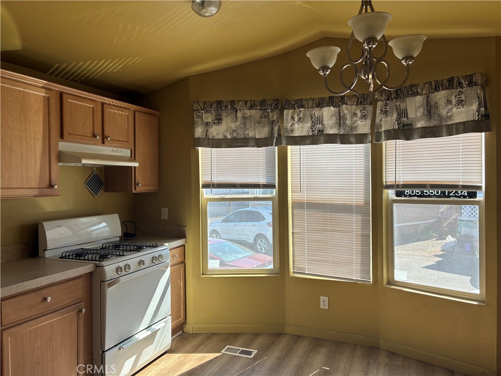 1225 Orcutt