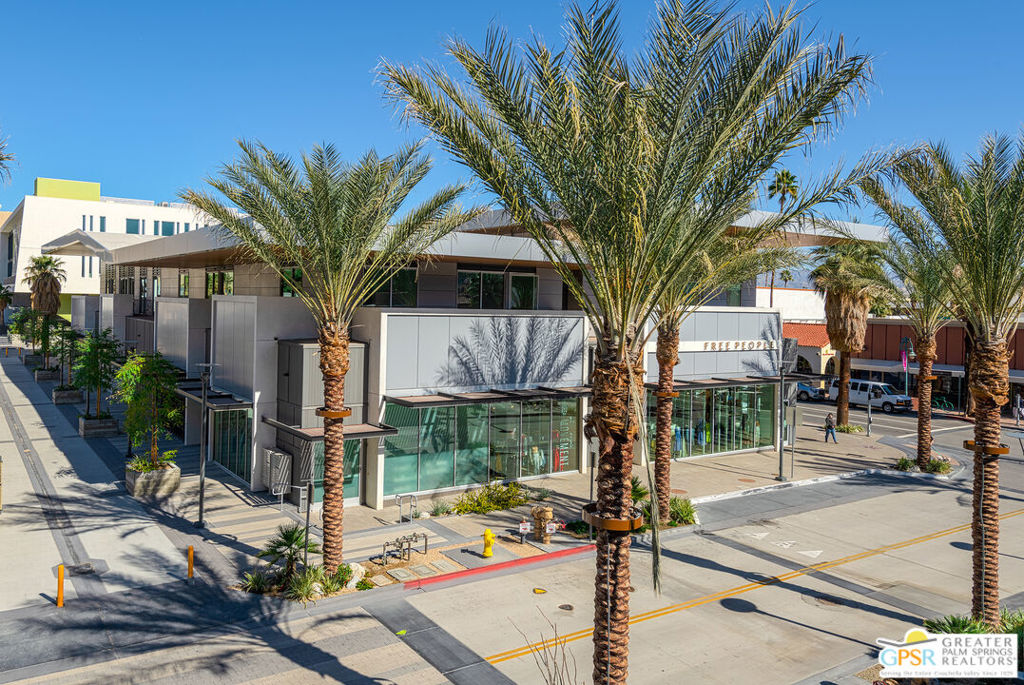 175 N Palm Canyon Drive 206