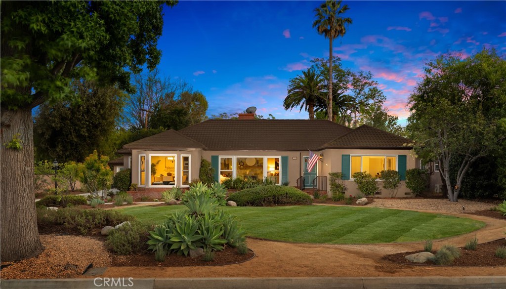 166 W Las Flores Avenue