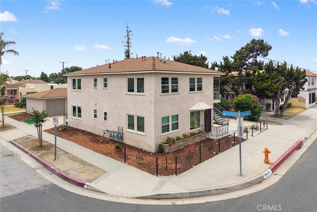 11944 Rosecrans Avenue
