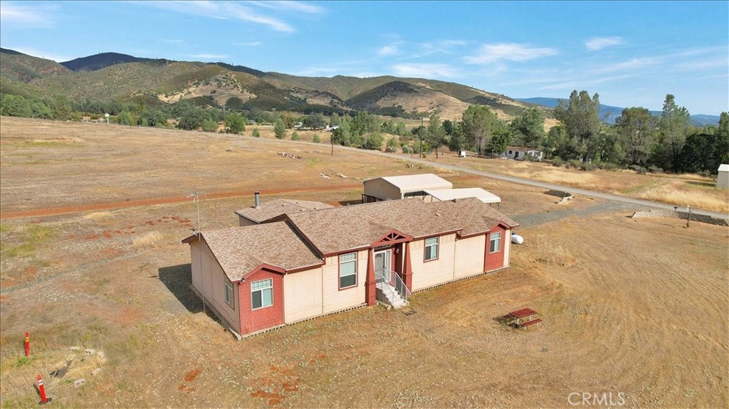 2420 Lakeview Loop