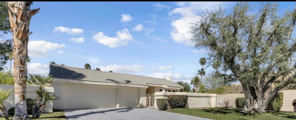 39 Santo Domingo Drive