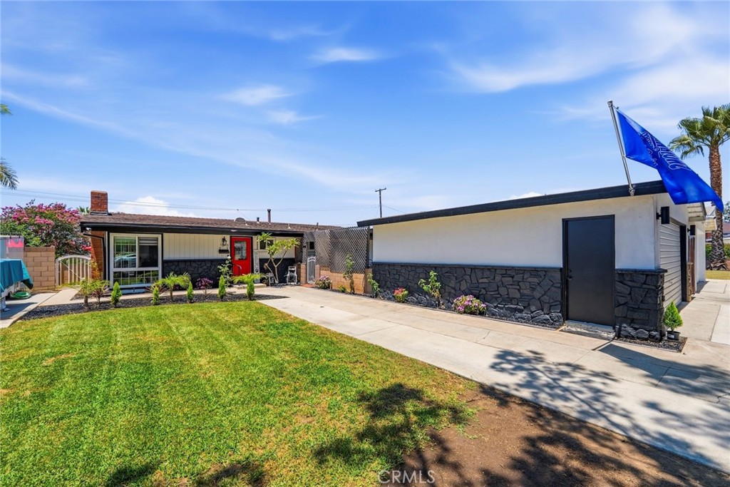 1013 N Lyman