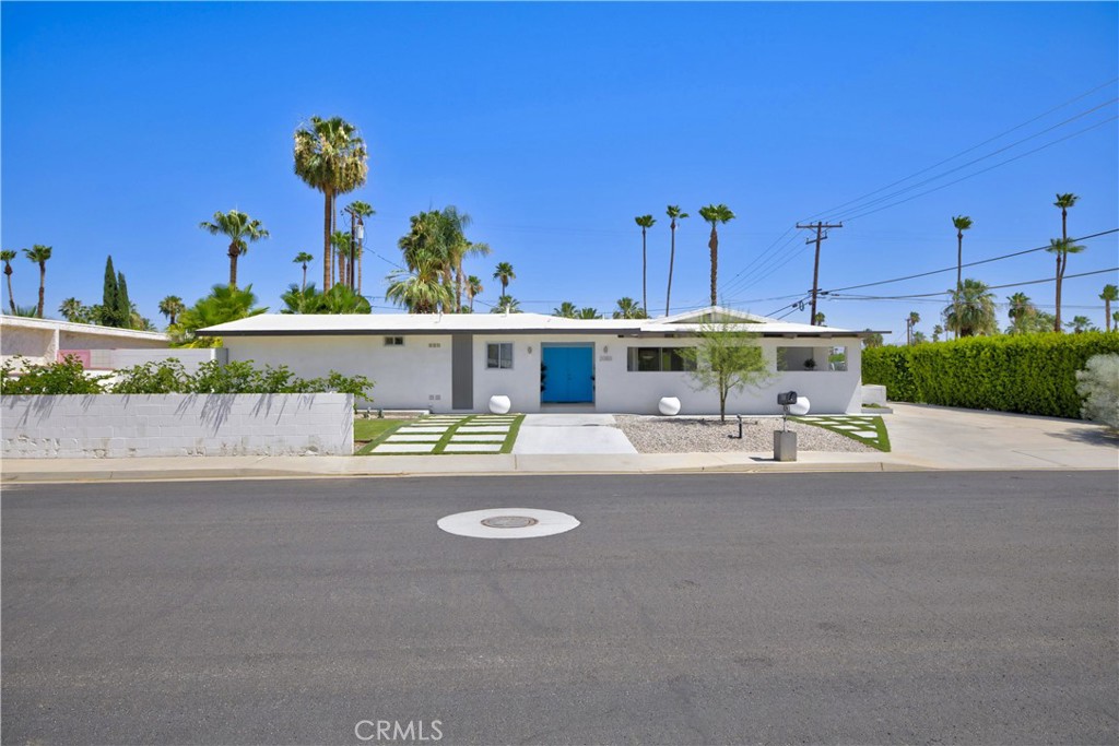 2080 E Mcmanus Drive