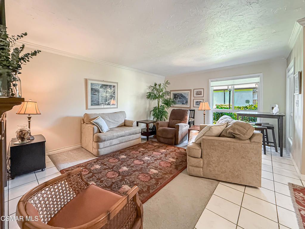 1305 Lakewood Court