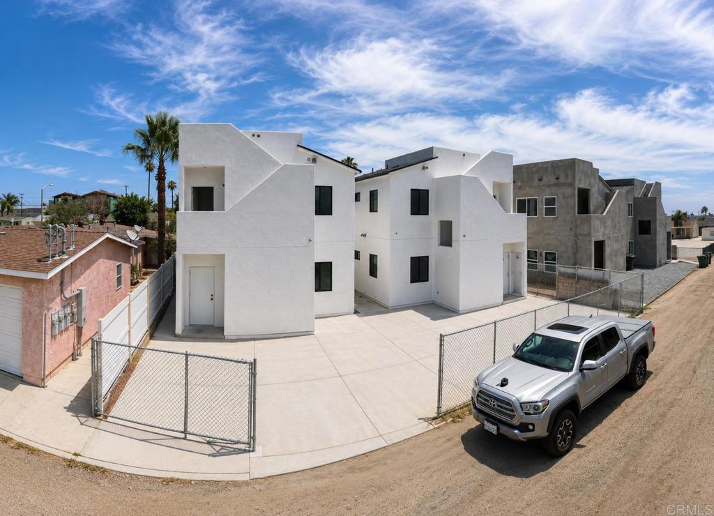 3305 3309 Clairemont Mesa Blvd