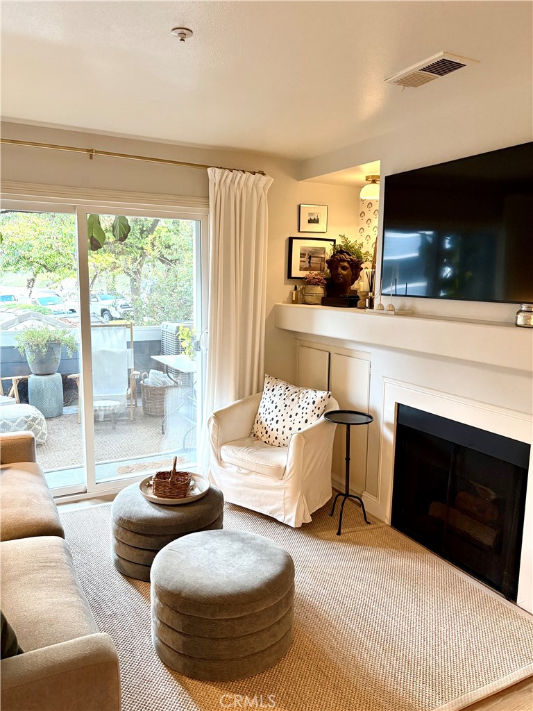 101 South Lakeview Avenue 101E