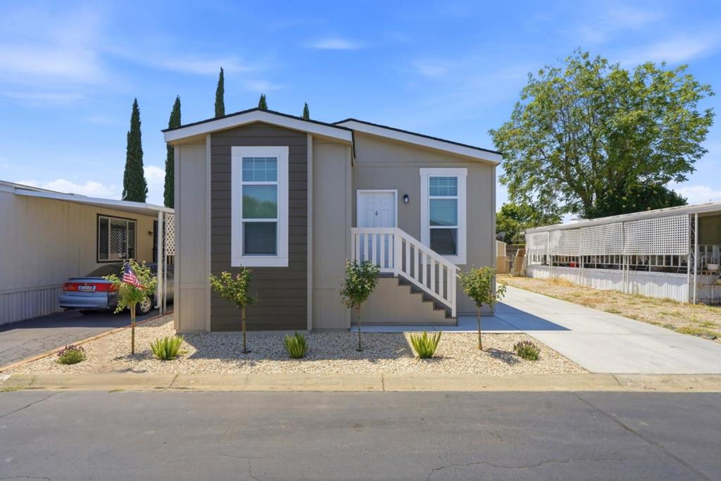 4603 Balfour Road 2