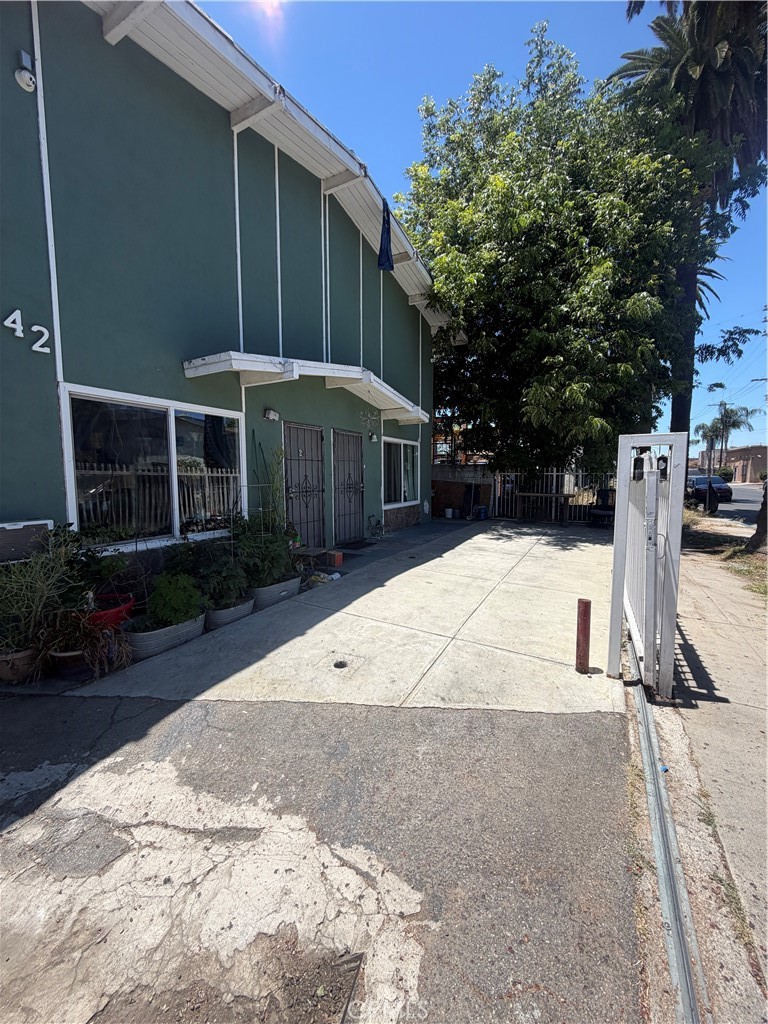 14642 Calvert