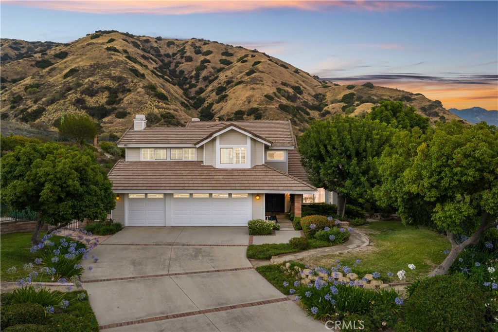 1166 Lassen Court