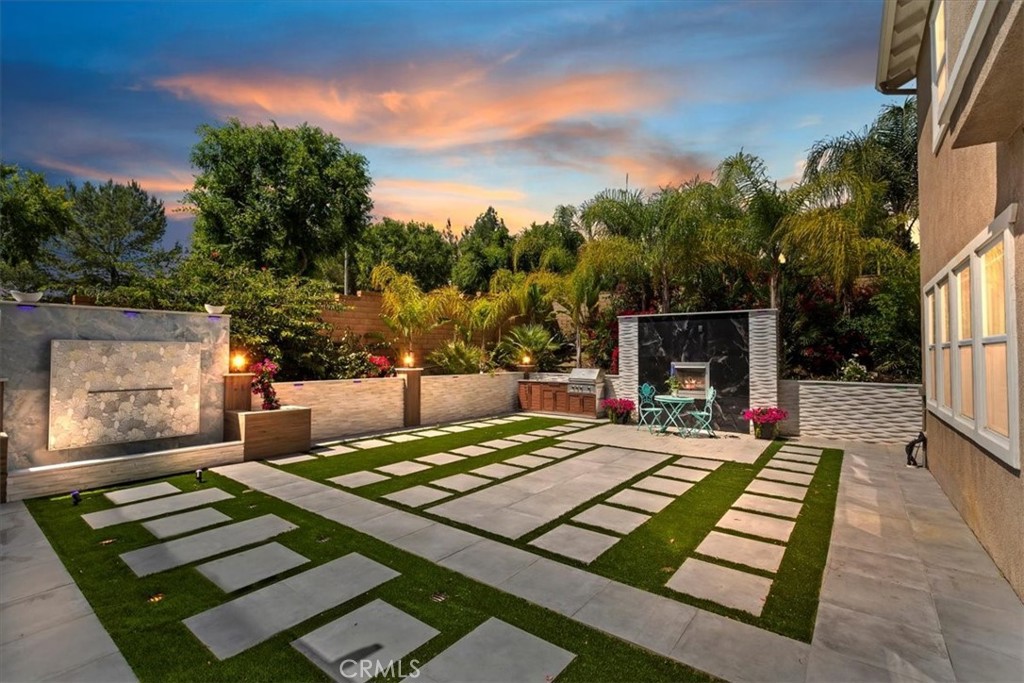 8851 Soothing Court