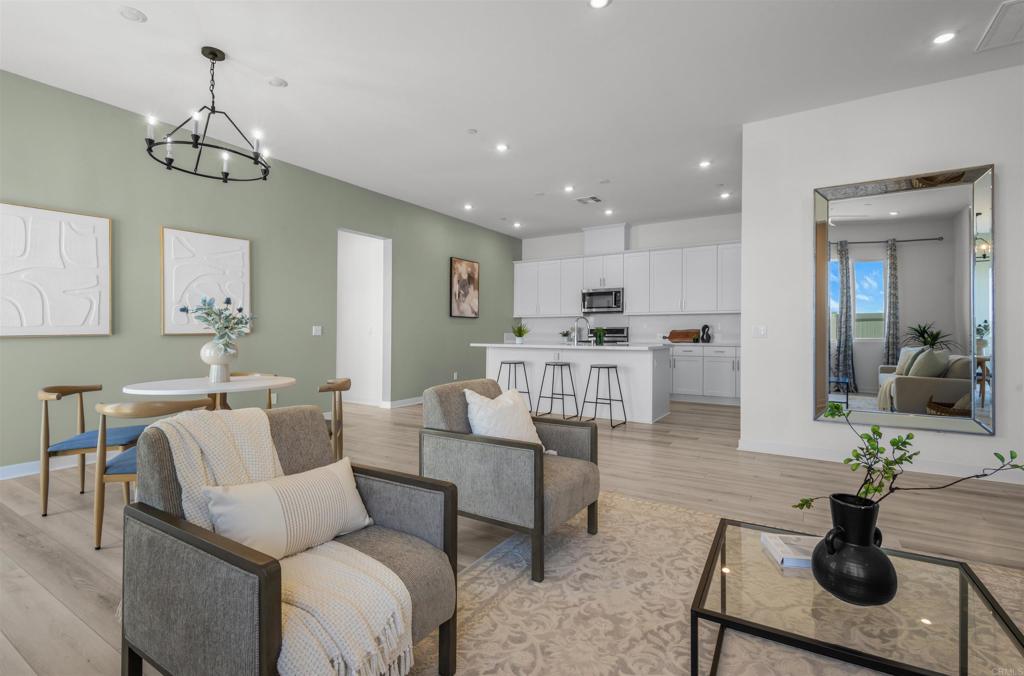 1624 Calle Oxton 2