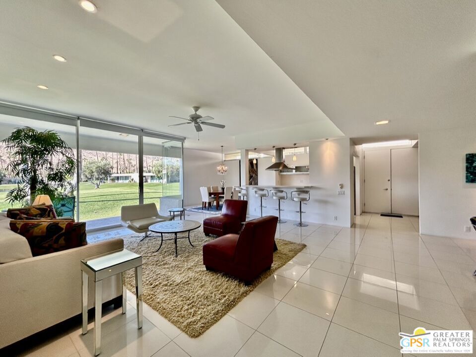 197 Desert Lakes Drive