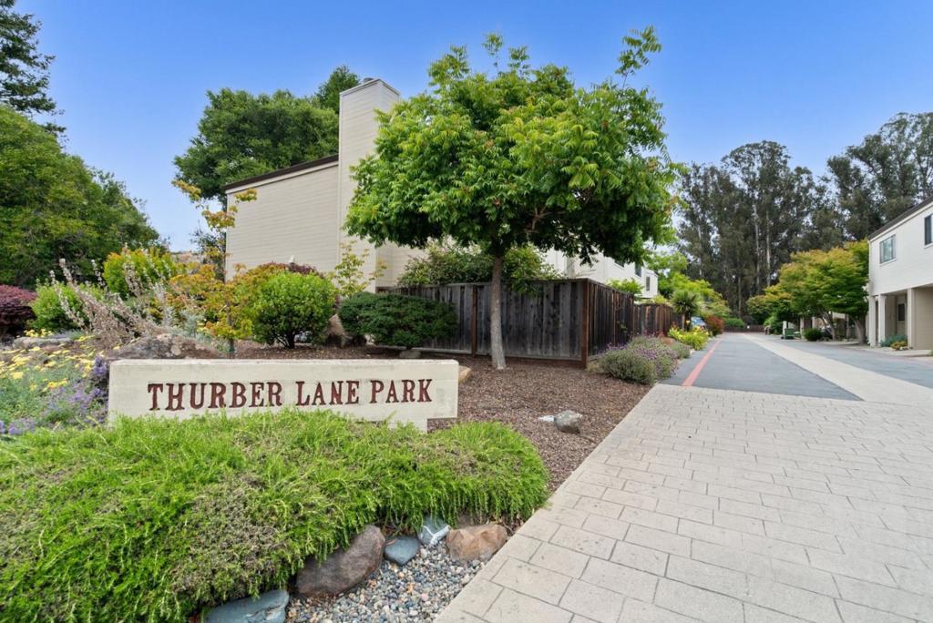 2042 Bobwhite Lane