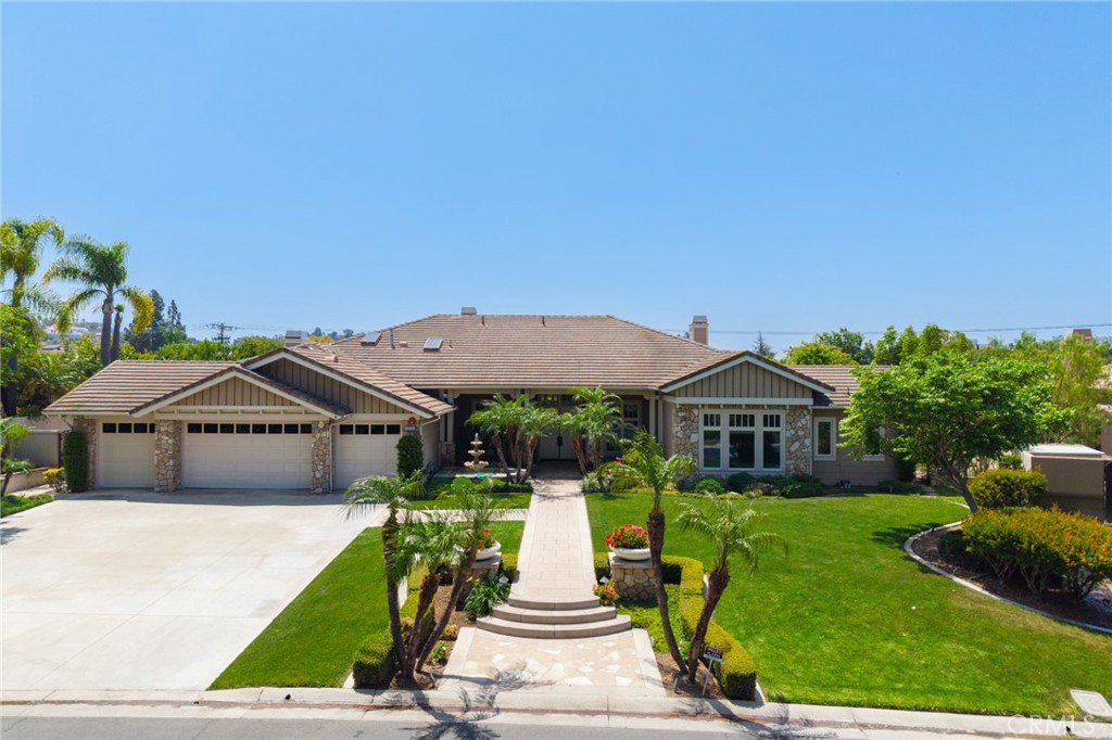 6810 Sycamore Glen