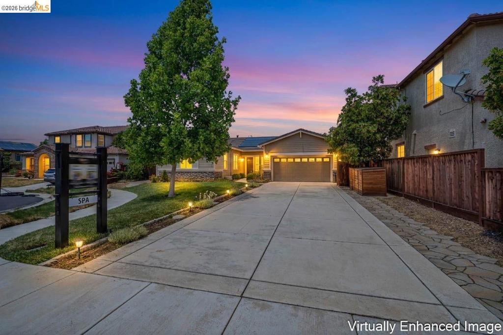 6432 Laurel Creek Pl