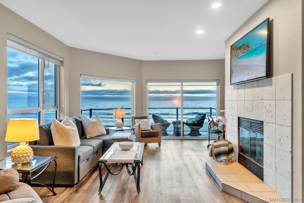 1362 Seacoast Dr F