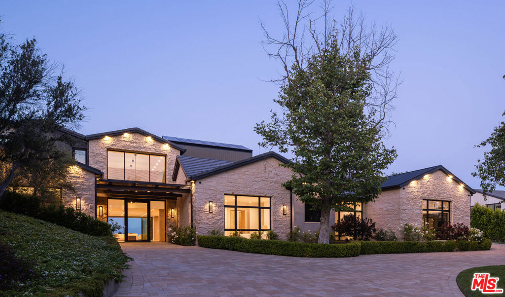 25079 Jim Bridger Road