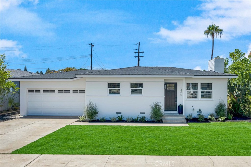 1800 E Mayfair
