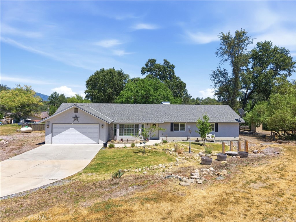 47818 Road 417