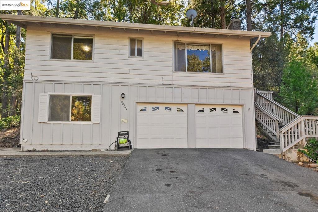 22369 Ponderosa Dr.