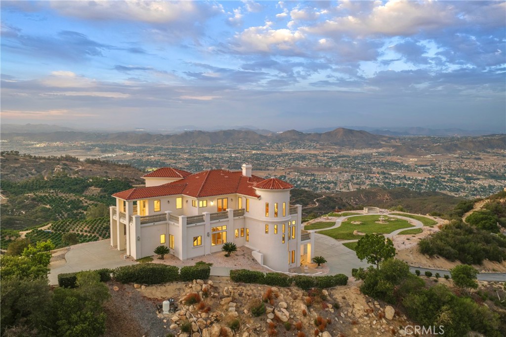20634 Paseo Montana
