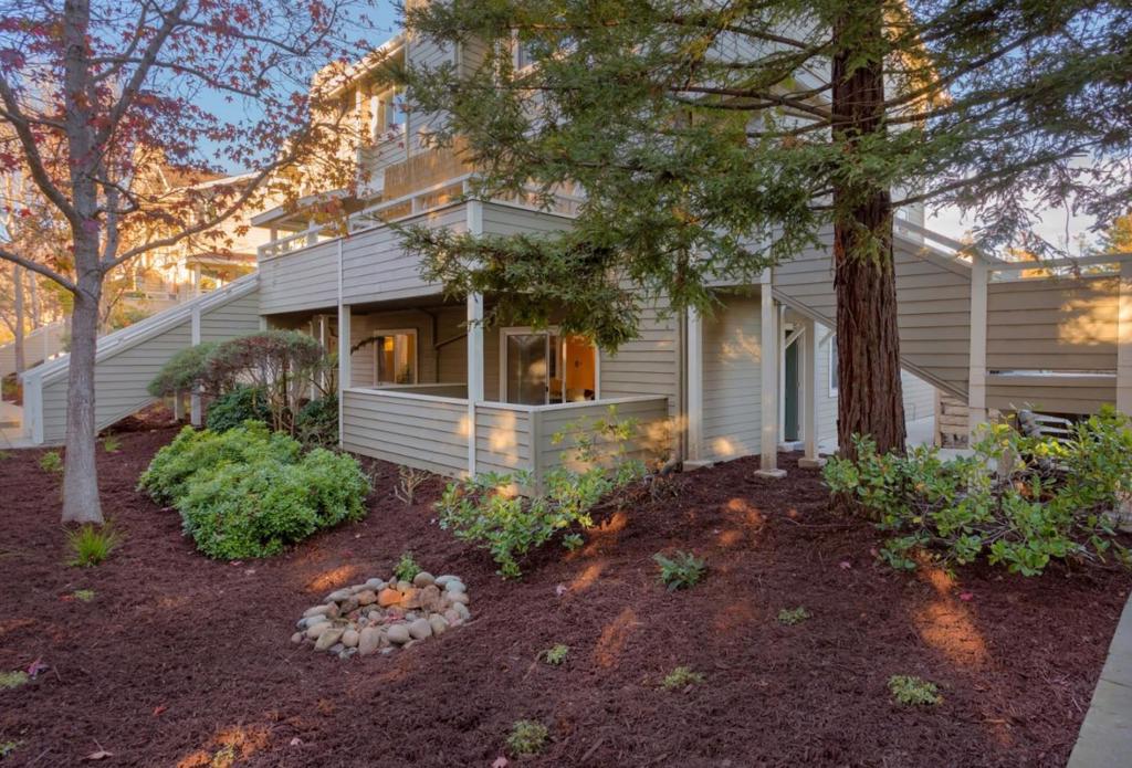 41 Grandview Street 1402