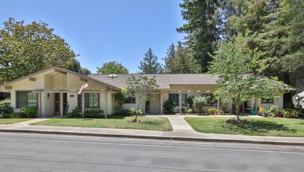 5211 Cribari Lane
