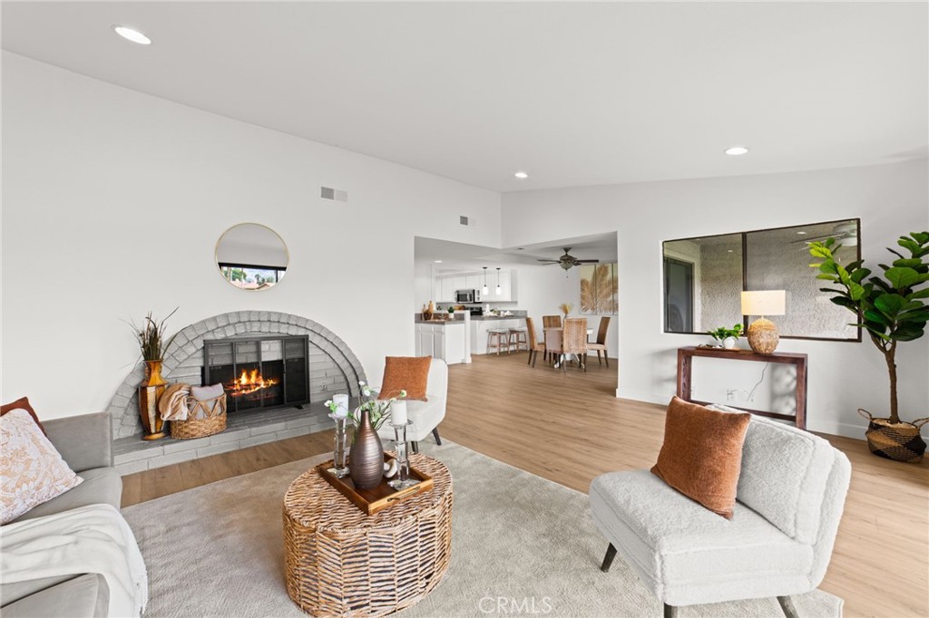 81 Camino Arroyo S