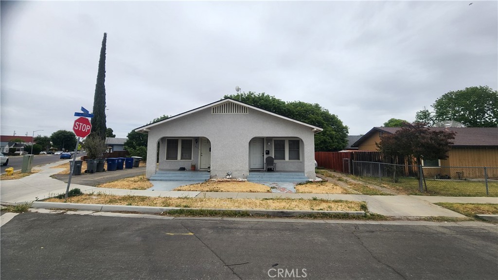 450 N 6th
