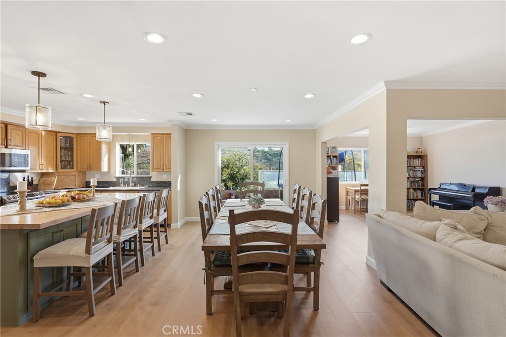 27569 Longhill