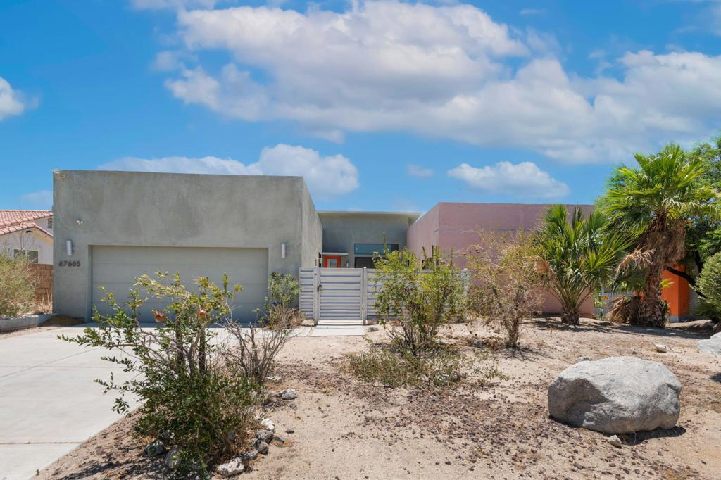 67685 Buckboard Lane