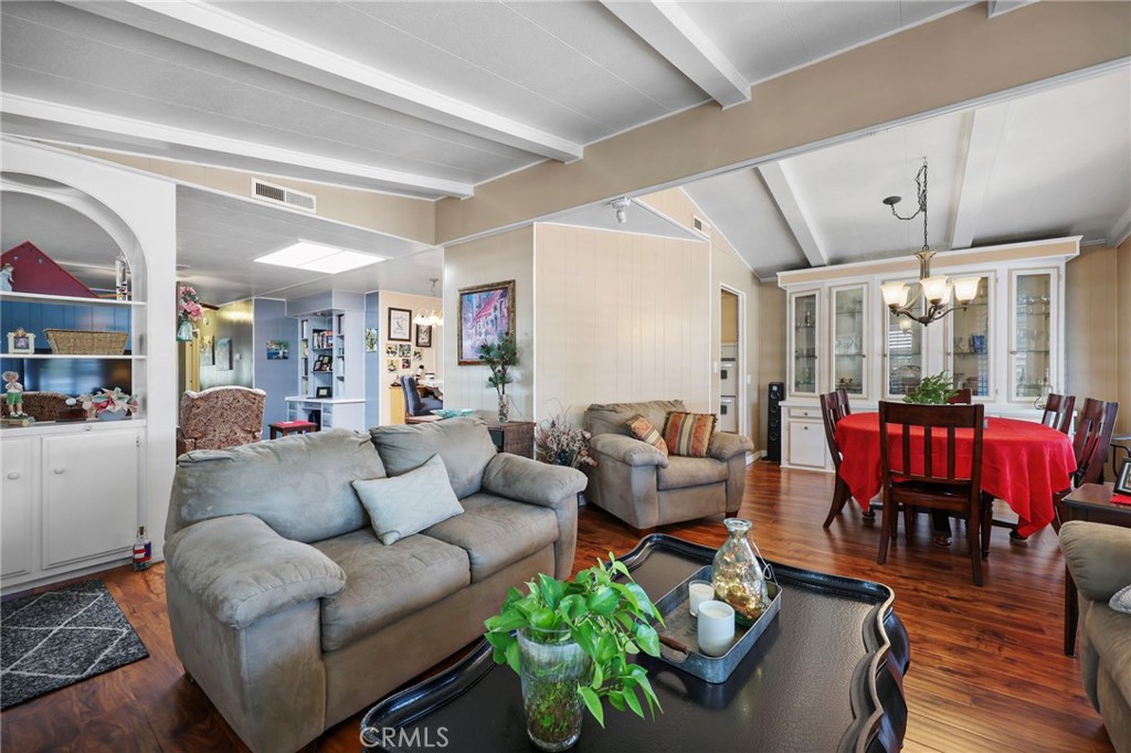 11730 Whittier 65