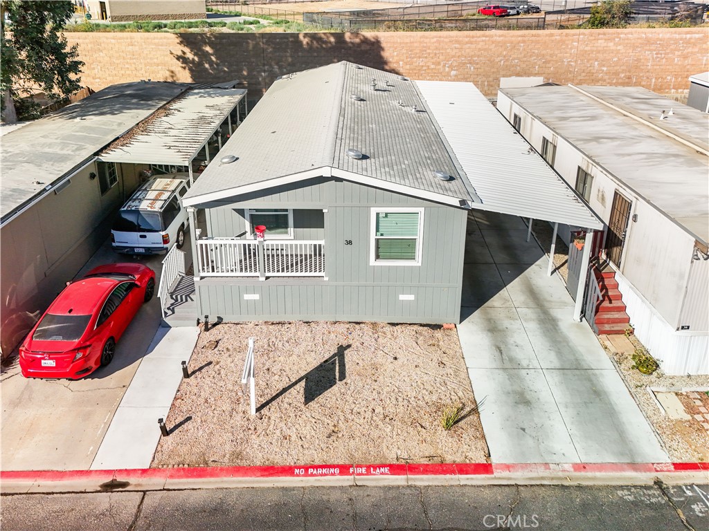 350 E San Jacinto Avenue 38