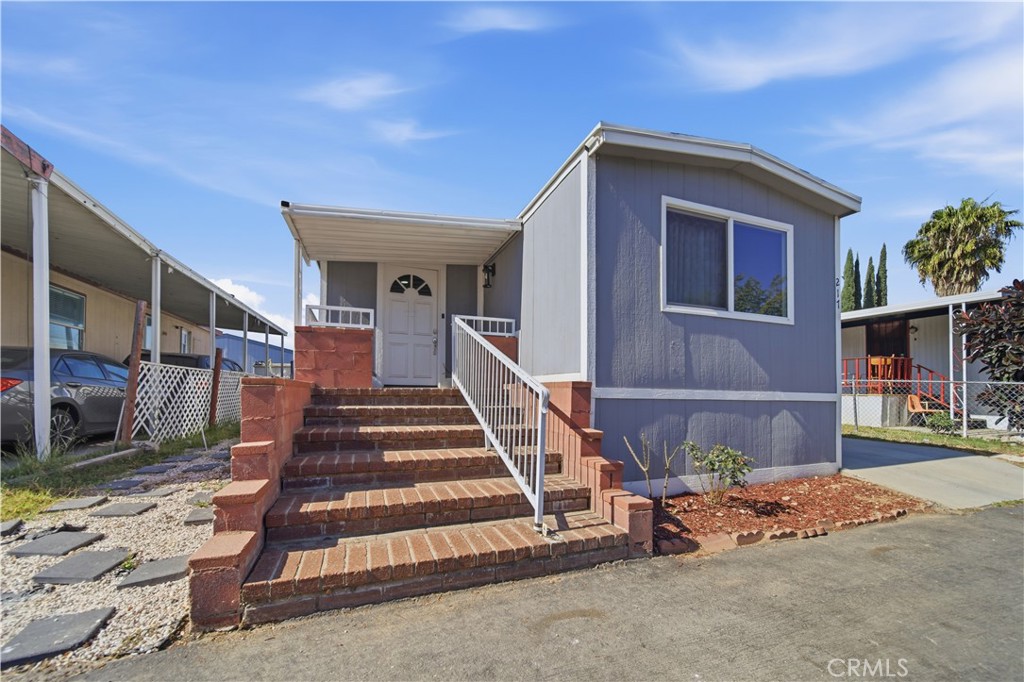 10701 Cedar Ave 217