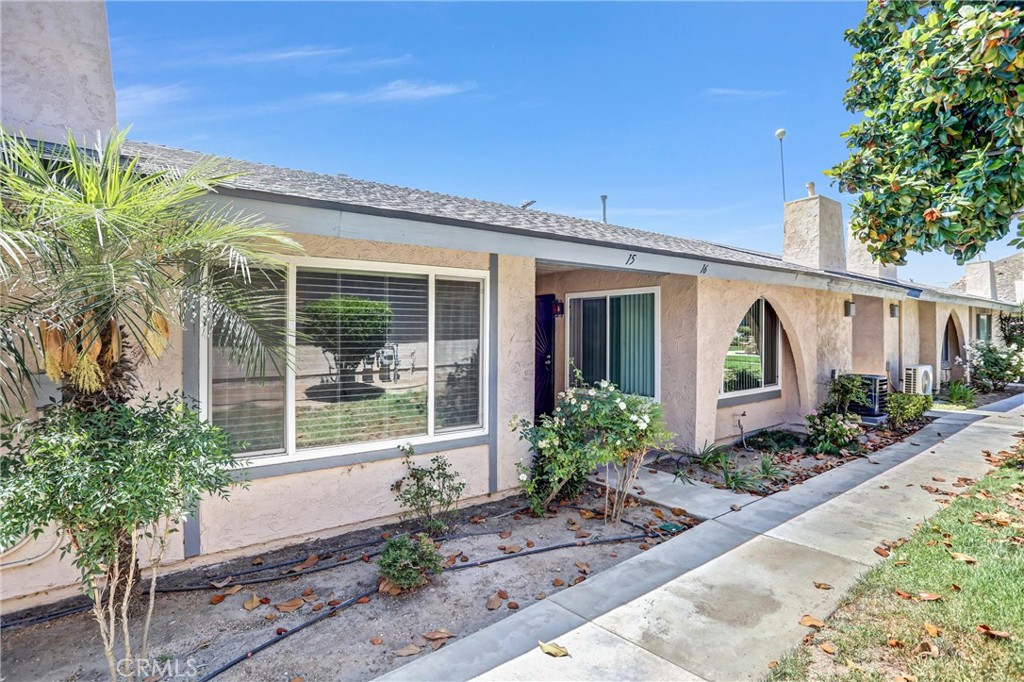 2891 Canyon Crest 15
