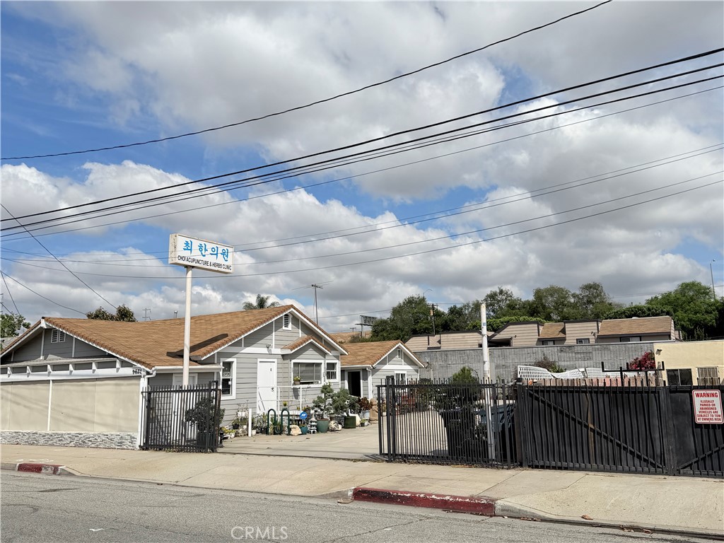 9631 Artesia