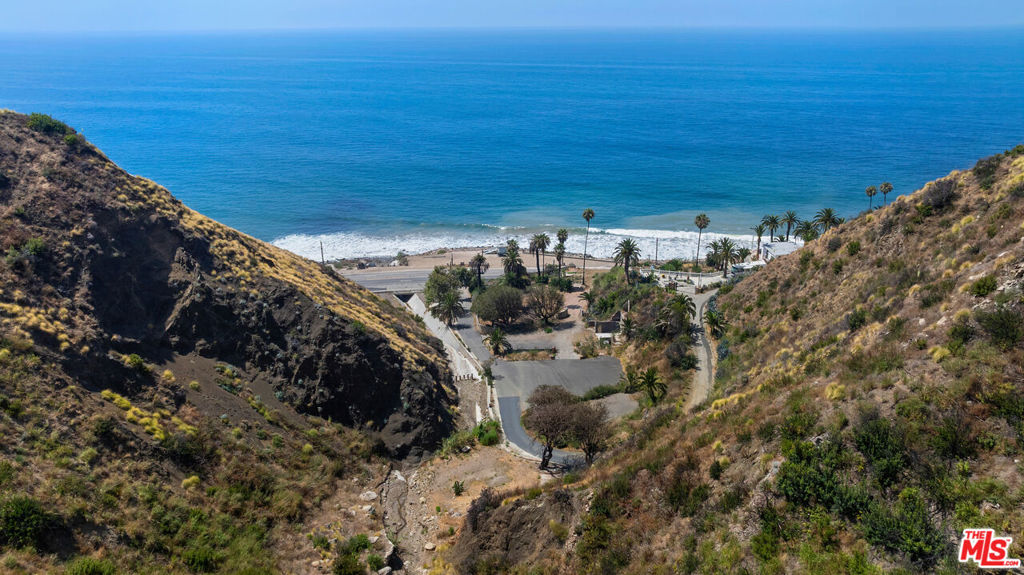 19355 Pacific Coast Highway
