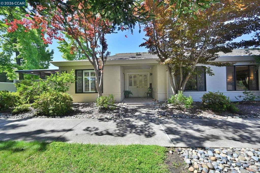 2217 Pine Knoll Dr 3