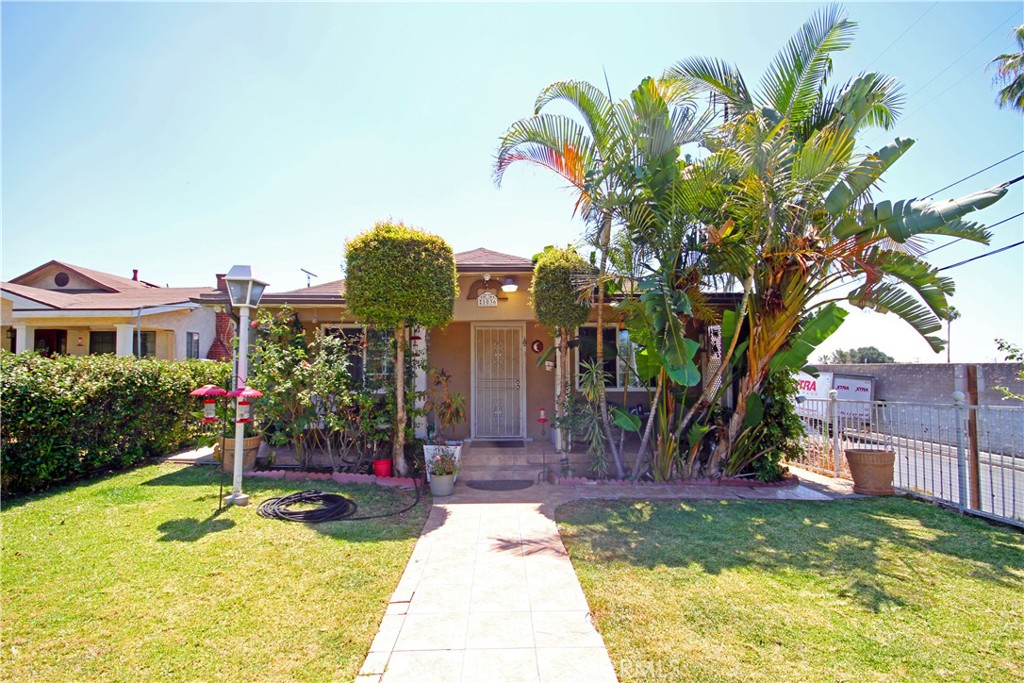 1036 S Grande Vista