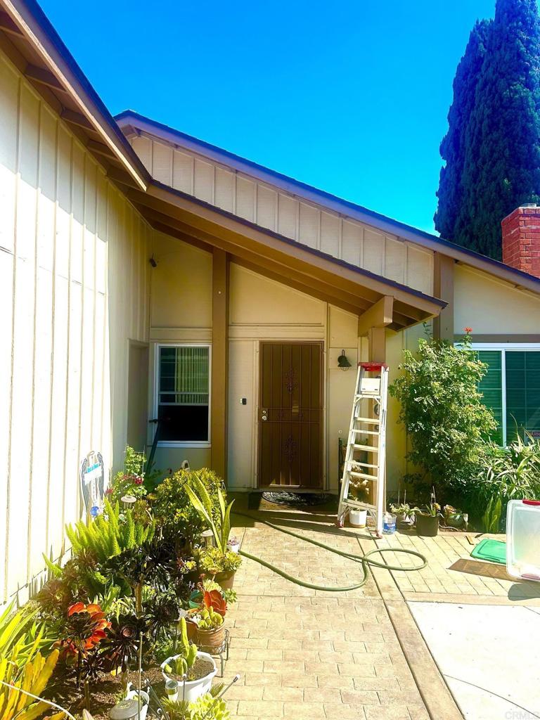 2168 Leighton Ct Court